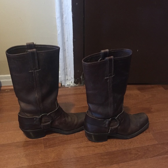 SOLD! Frye boots, Harness 12R, tan, size 7M - Picture 5 of 8